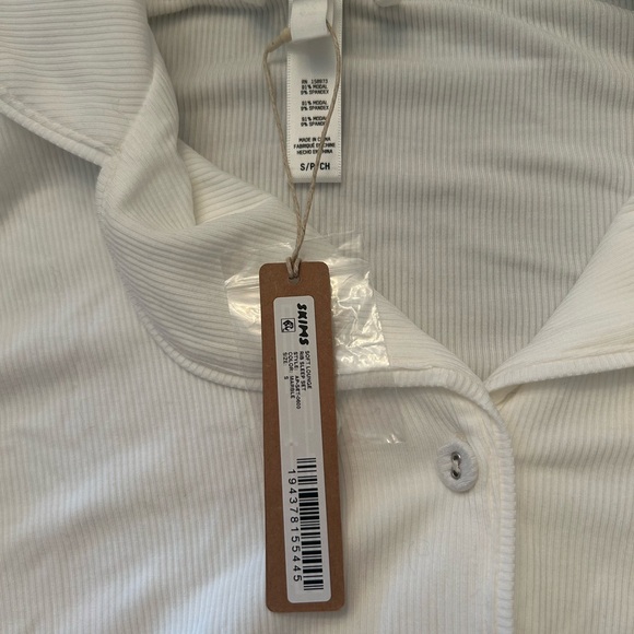 Skims Soft Lounge Sleep Set (both size small) - Picture 3 of 5